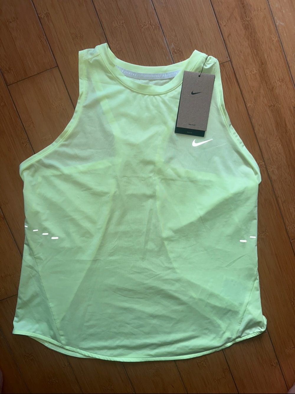 NIKE SWIFT TANK TOP